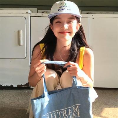 被众神捡到的男孩